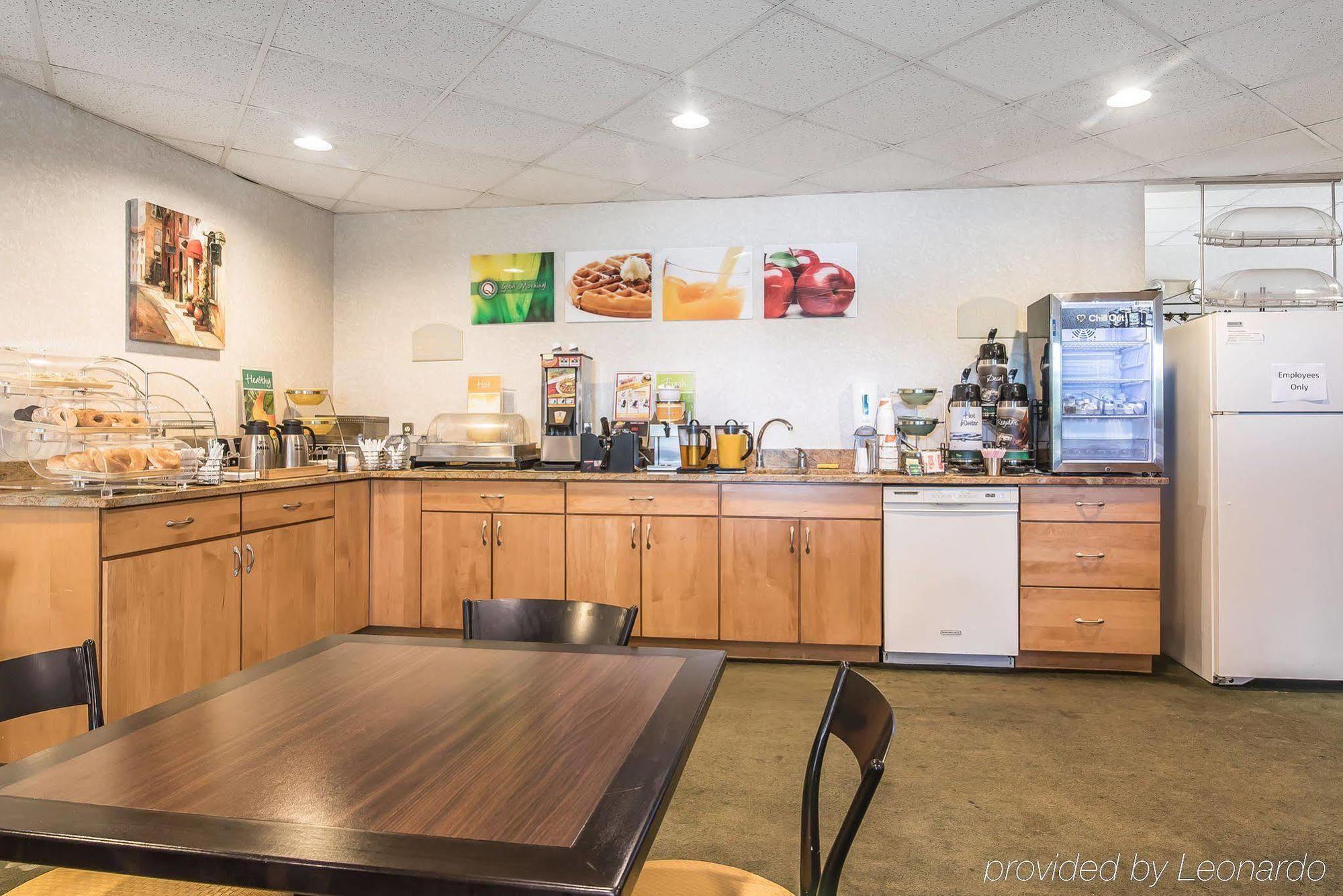 Quality Inn Binghamton West Apalachin Экстерьер фото